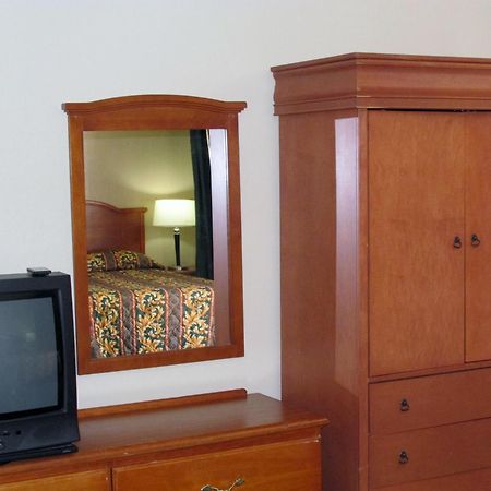 Country Inn Motel Oakdale Quarto foto