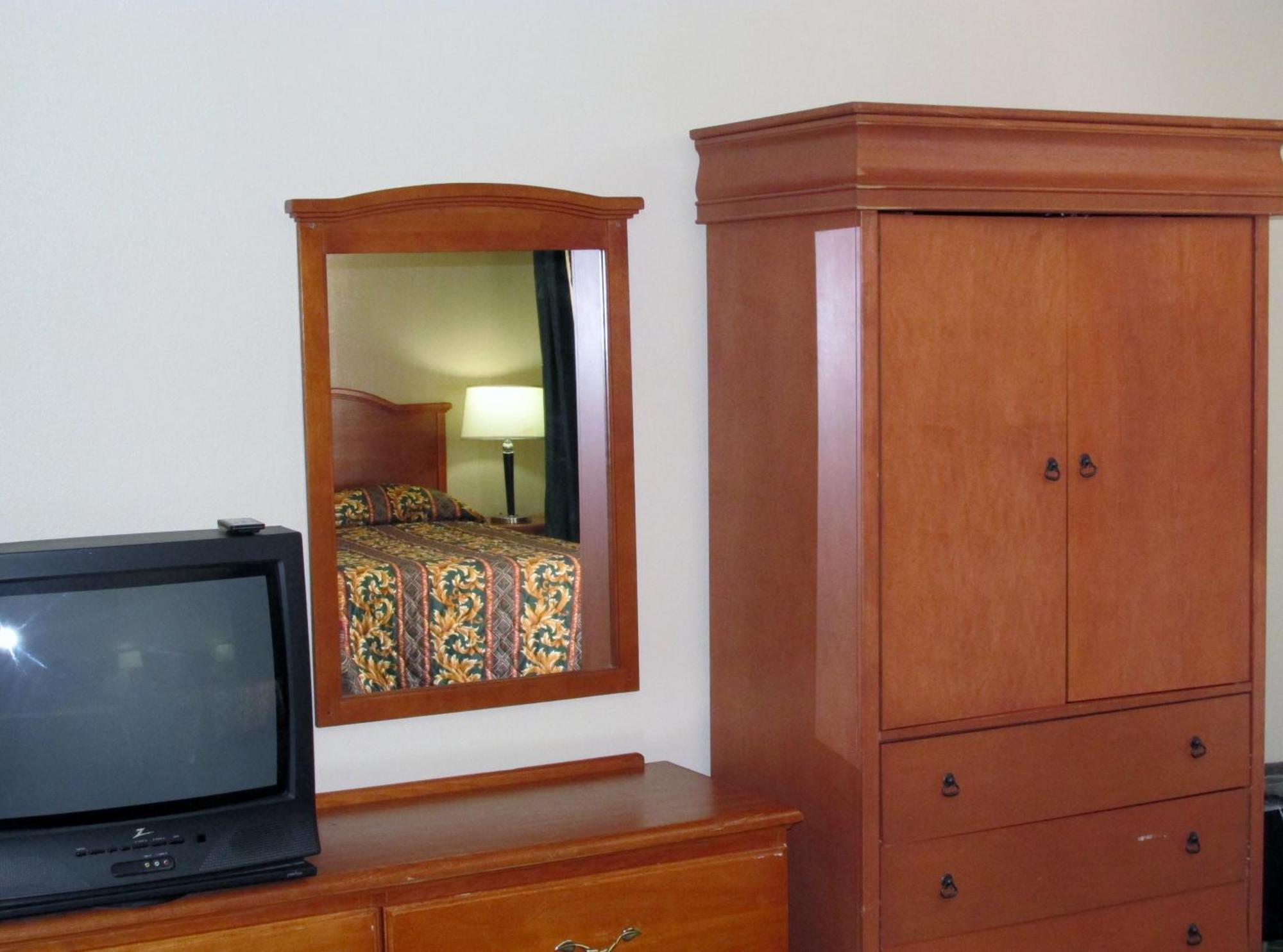 Country Inn Motel Oakdale Quarto foto