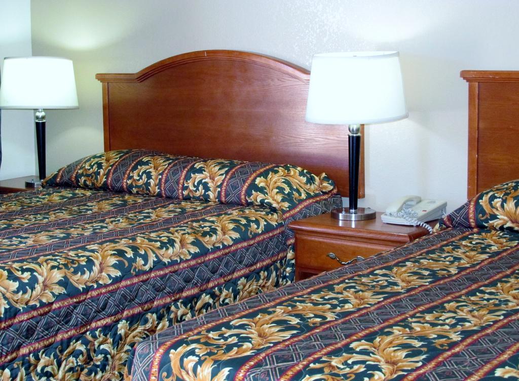 Country Inn Motel Oakdale Quarto foto
